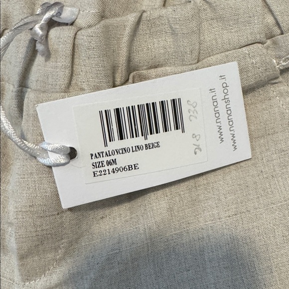 Nanán Beige Linen Shorts - Picture 2 of 3